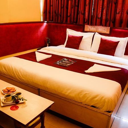 Hotel Siddhartha Mumbai Exterior photo